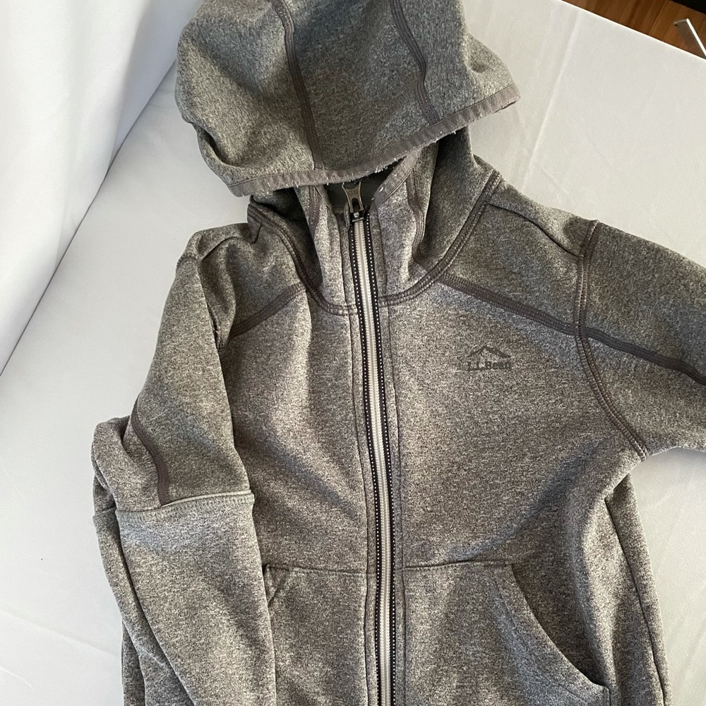 Boys llbean 5-6 sweater